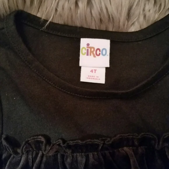 Great Christmas Gift New With Tags ruffle ebony dress NWT, dressy or casual, 4T - Picture 5 of 7